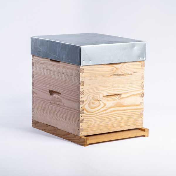 Ruche Dadant 10 aérée avec hausse et cadres