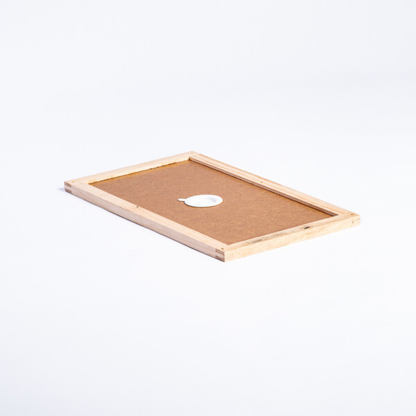 Couvre-cadres Dadant 6 en isorel encadré 17mm, percé avec bouchon