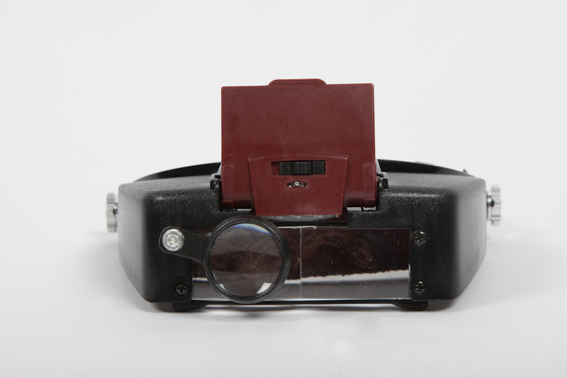 Loupe binoculaire frontale avec projecteur LED Loupe binoculaire frontale avec projecteur LED – Image 2